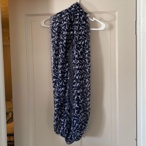 Women’s Bird Scarf
